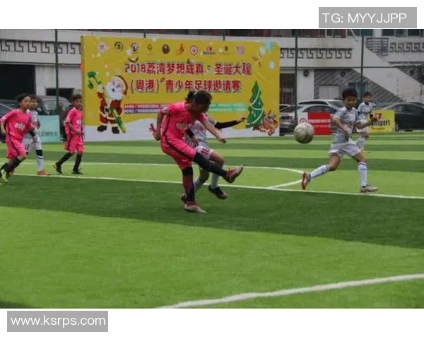 九位足球明星的童年故事揭秘他们如何从小梦想成真